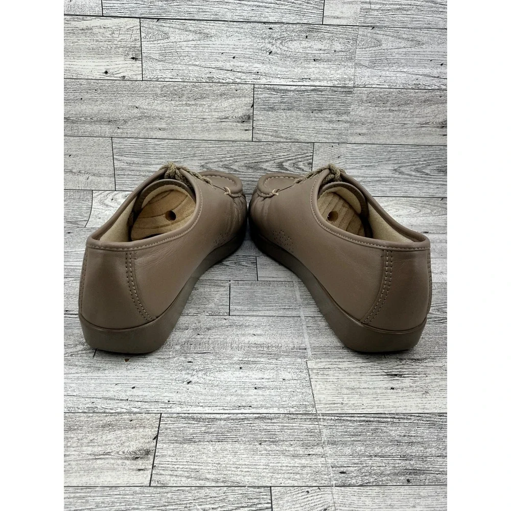 SAS Siesta Women Sz 10M Taupe Leather Handsewn Comfort Walking Shoes Made in USA